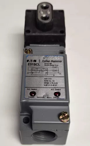 Eaton E51CLF1 Dark and Light Sense Photoelectric Sensor NO NC High