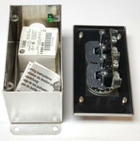 Allen Bradley 800H 2HG4 2 Unit Pushbutton Control Station JOG STOP FLIP LEVER