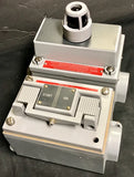 Allen Bradley 800H 2HAR7 Heavy Duty START STOP Pushbutton Red Pilot Light Nema